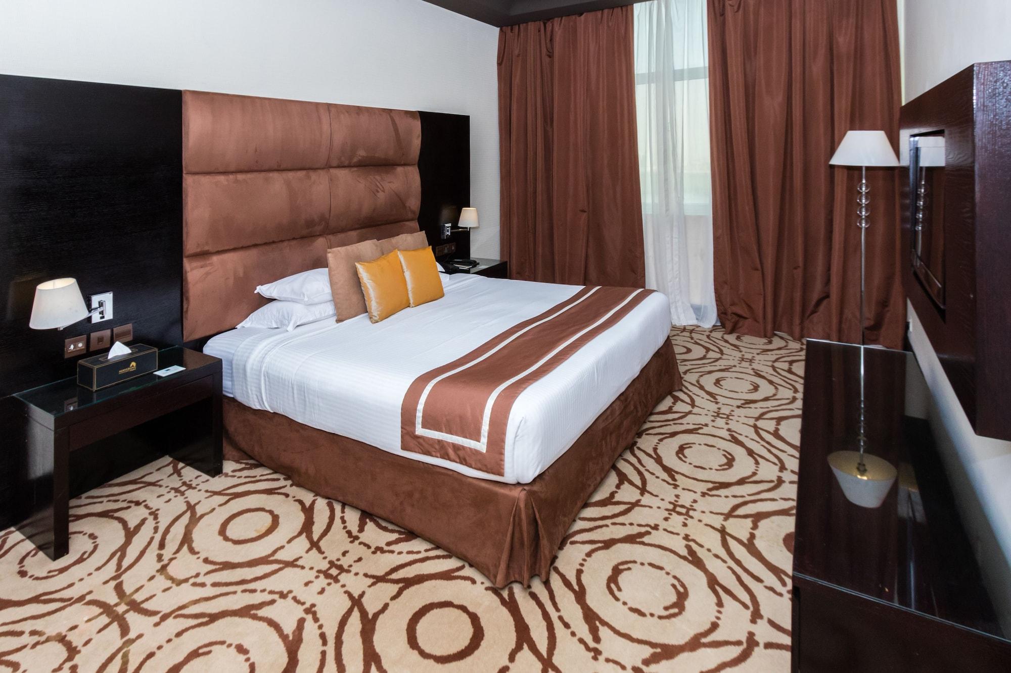 แมนโกรฟ โฮเทล Hotel ราสอัลไคมาห์ ภายนอก รูปภาพ